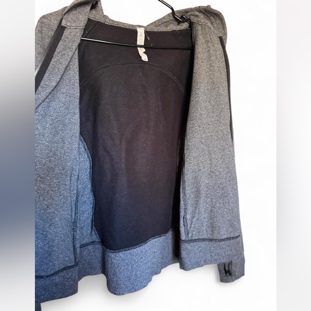 lululemon athletica Scuba Gray full Zip Sweatshirt - Picture 2 of 7
